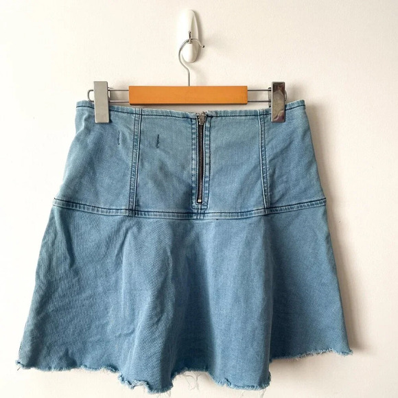 Free People Highlands A-line Blue  Denim Fringe Flounce Mini Skirt Size 0 - Picture 5 of 7